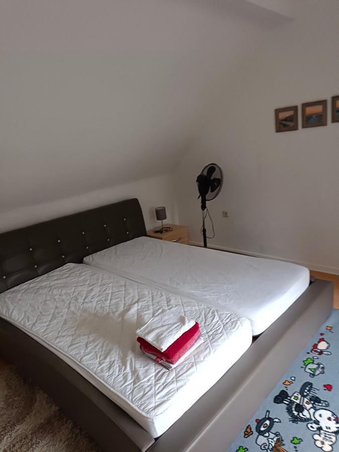 Nette Kuschelige Wohnung Bochum Kültér fotó